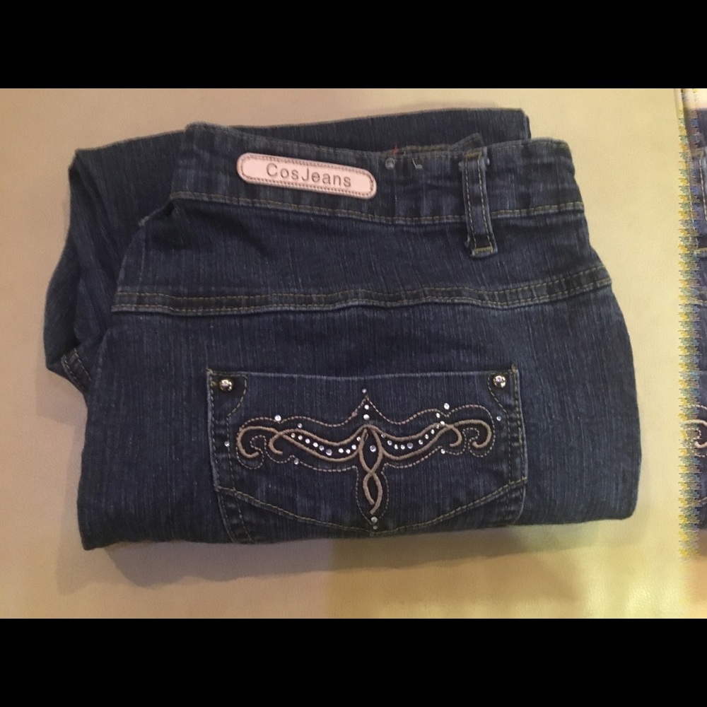 Women’s Capri Cos Jeans Size 12. Used